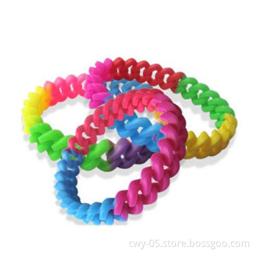 Promotional gift twisted silicone bracelets